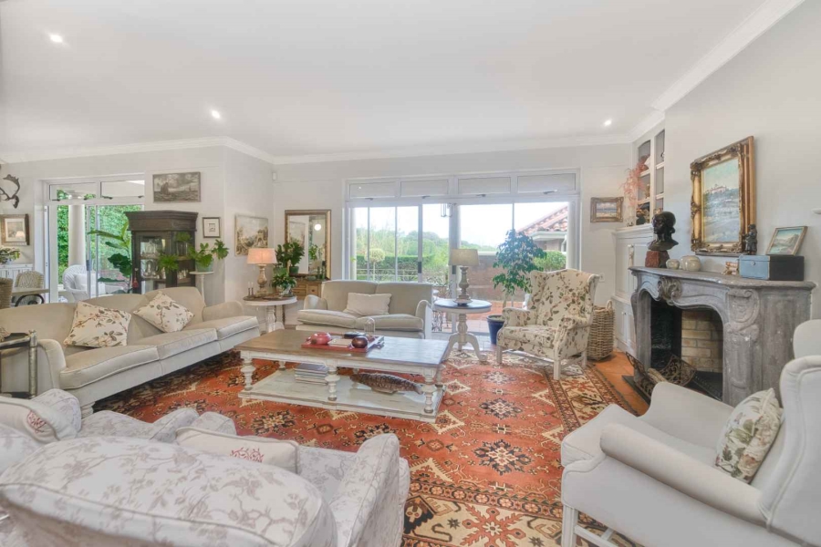 4 Bedroom Property for Sale in Kwaaiwater Western Cape